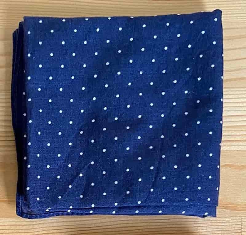 ハンカチ カバンの中身