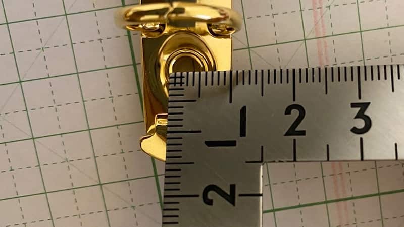 手帳を作る　留め具のサイズを測る