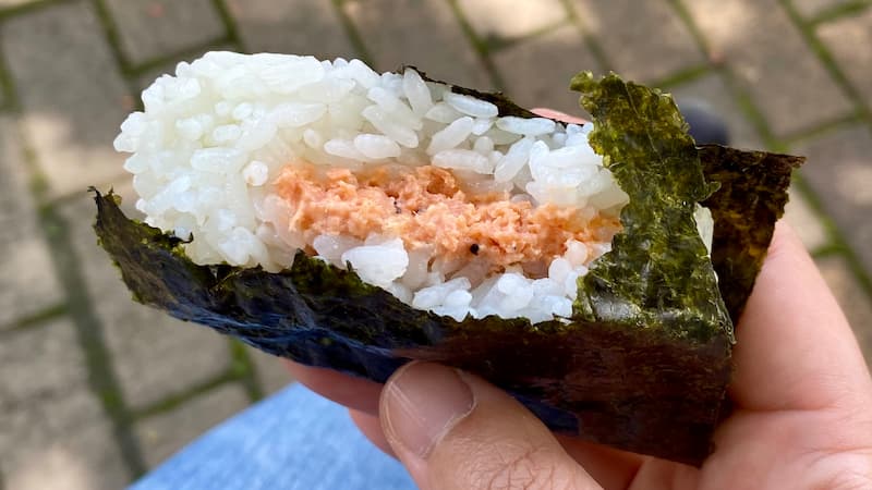 鮭マヨおにぎり レシピ